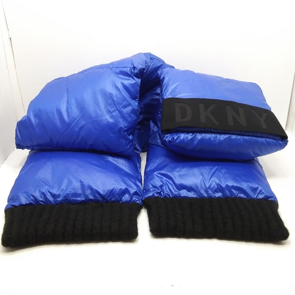 DKNY Royal Blue Puffer Scarf w/ Ribbed Knit Ends NWOT - Picture 6 of 9